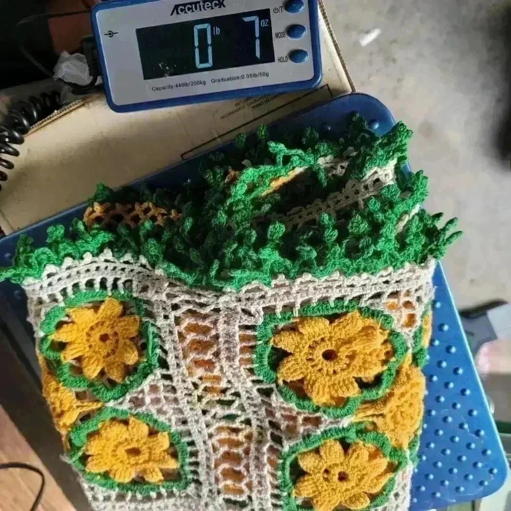 Vintage Flower Hand Knit Table Runner Doily Yellow Green 61 Inch